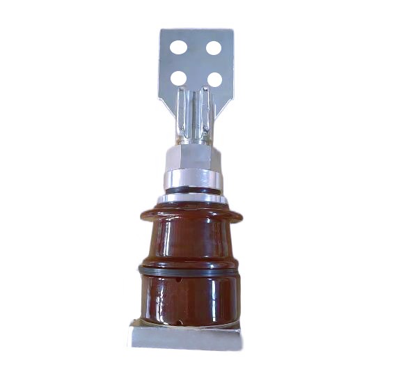 High conductivity DIN transformer bushin